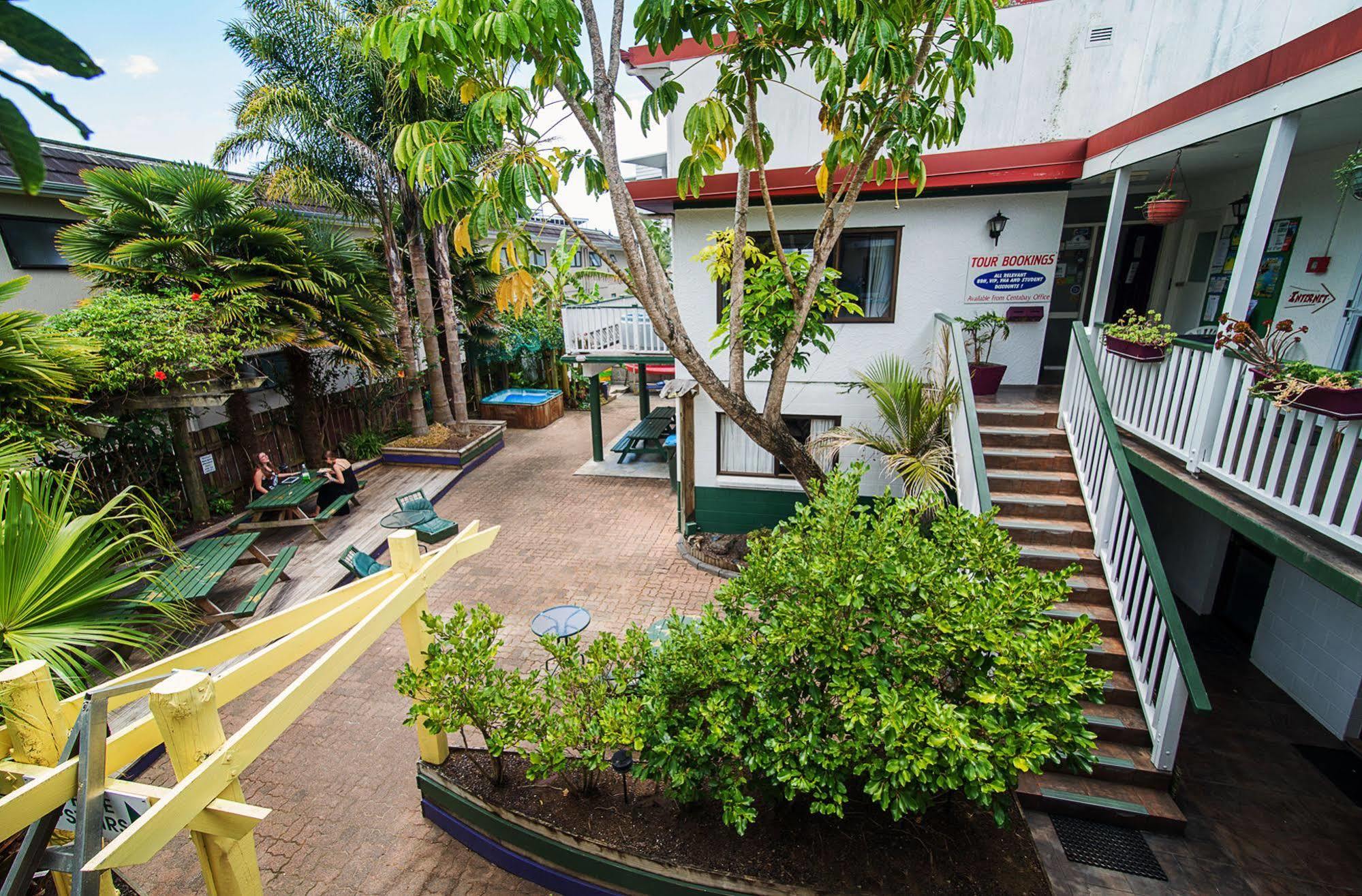 Centabay Lodge And Backpackers Paihia Exterior photo