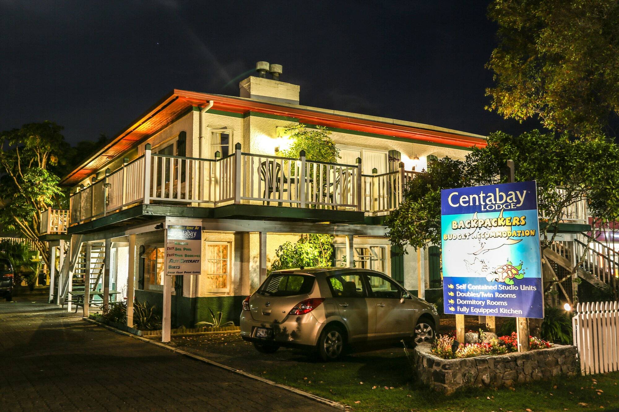 Centabay Lodge And Backpackers Paihia Exterior photo